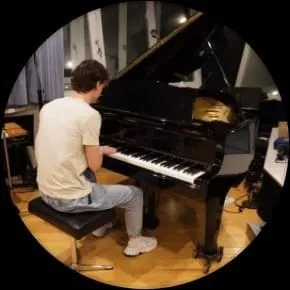 NicoOnTheKeys