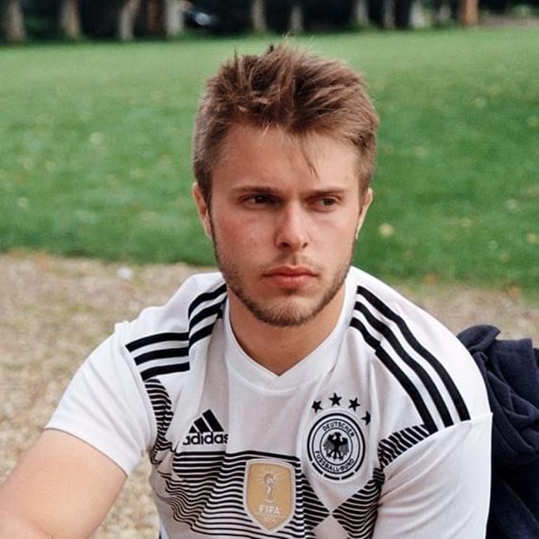 Nils Gambier
