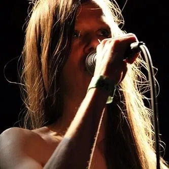 No Bra