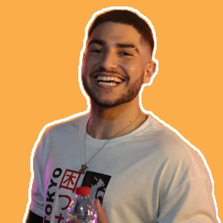 Noam Shiri - נועם שירי