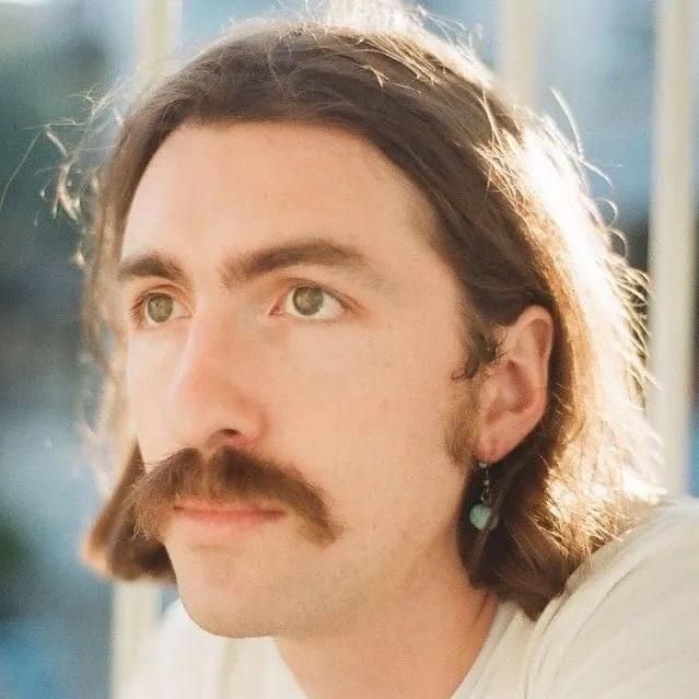 Oliver Hill
