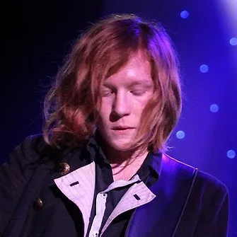 Oliver Thompson