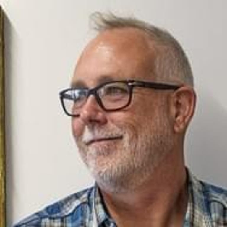 Peter Oso Snell