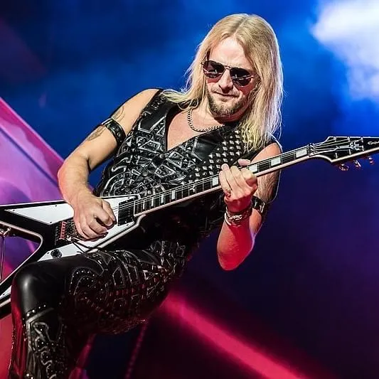 Richie Faulkner