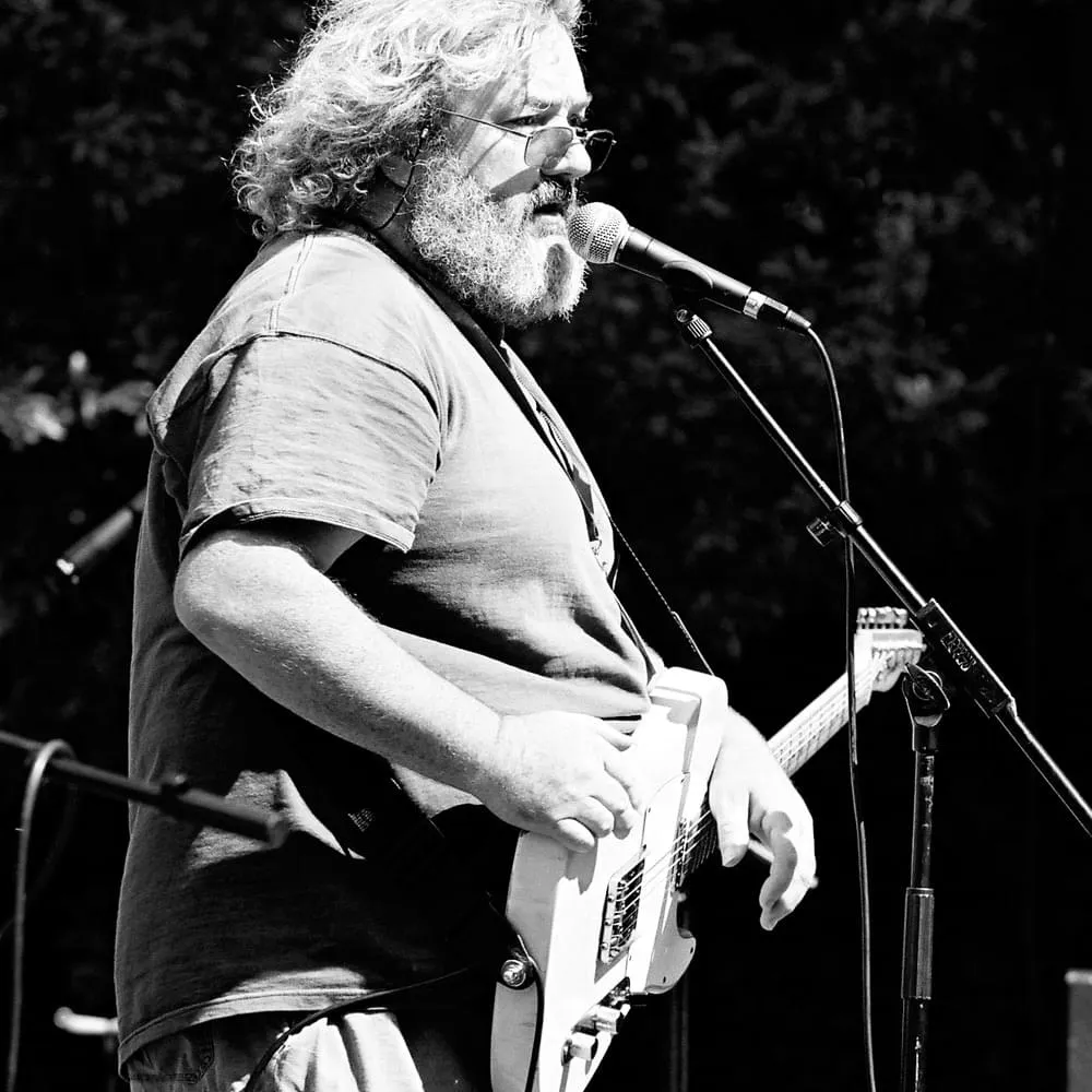 Ronnie Caryl