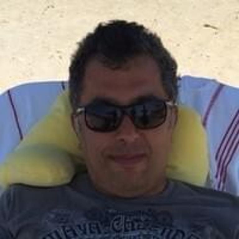 Rıza Okçu