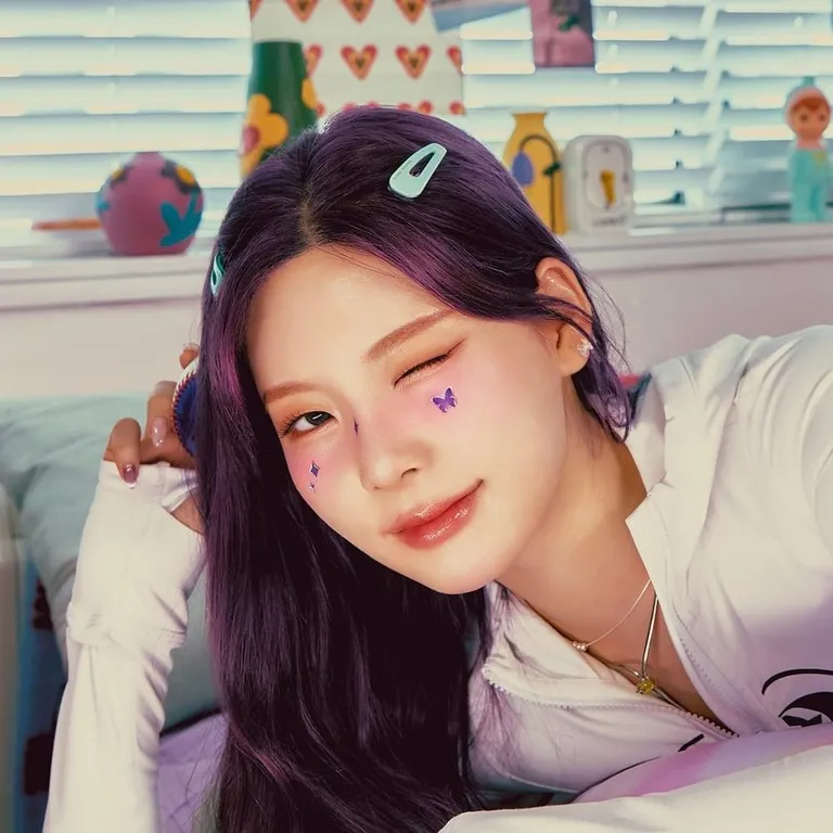 Seline (셀린) (cignature)