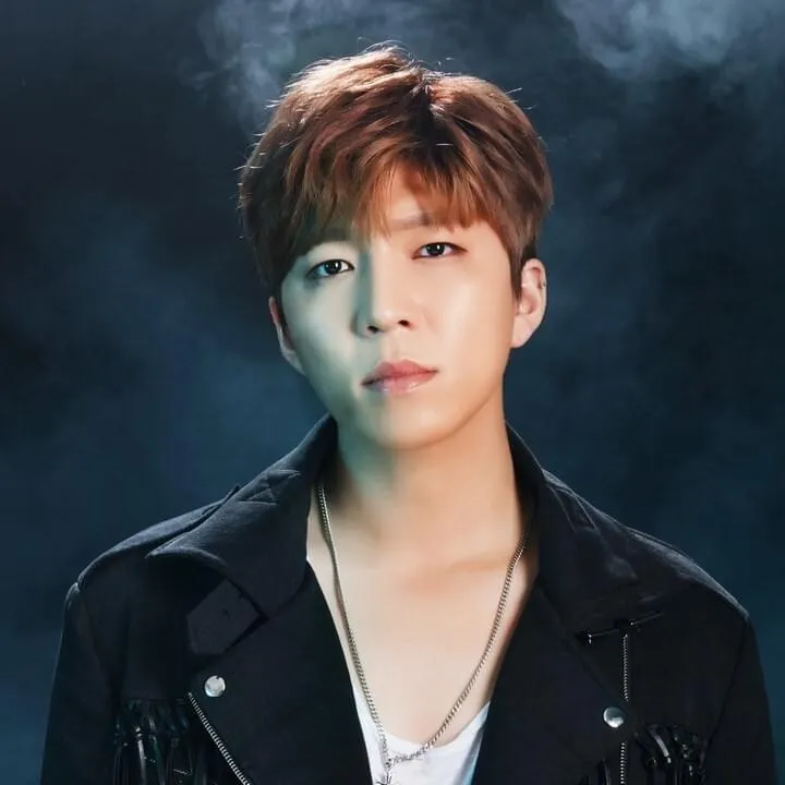 SHIN SOOHYUN (신수현)