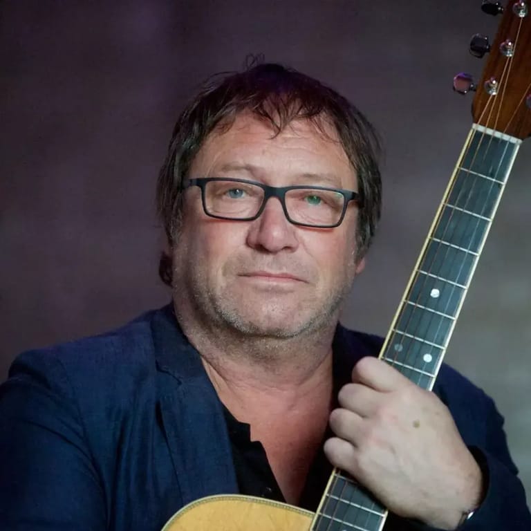 Simon Fowler