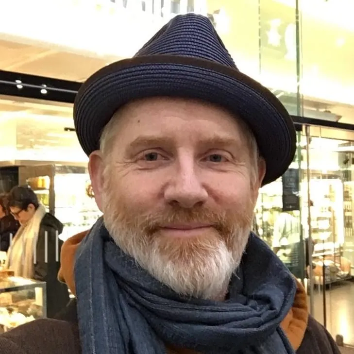 Simon Law