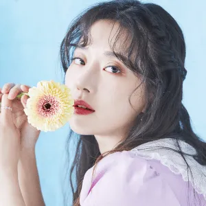 손민경 (Son Min Kyung)