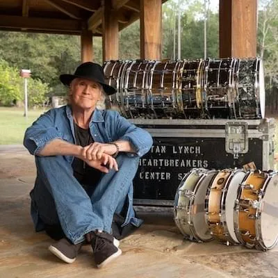 Stan Lynch