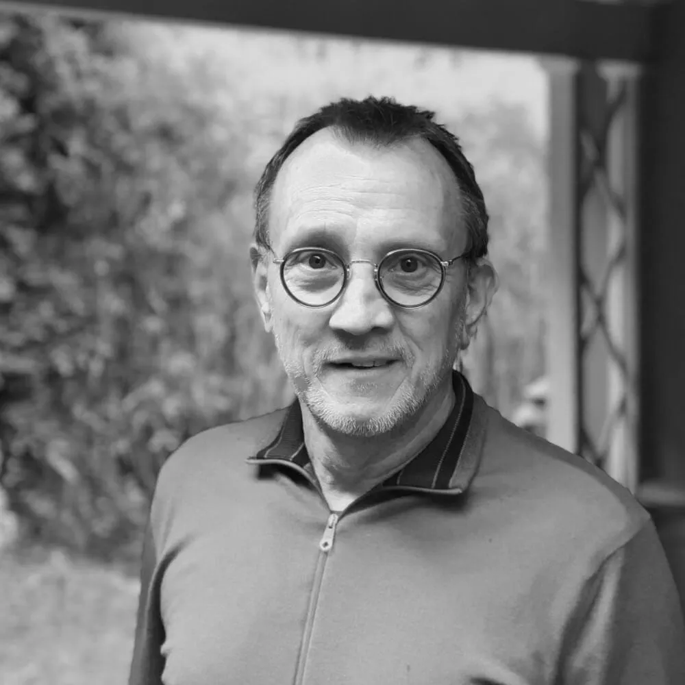 Steve Barron