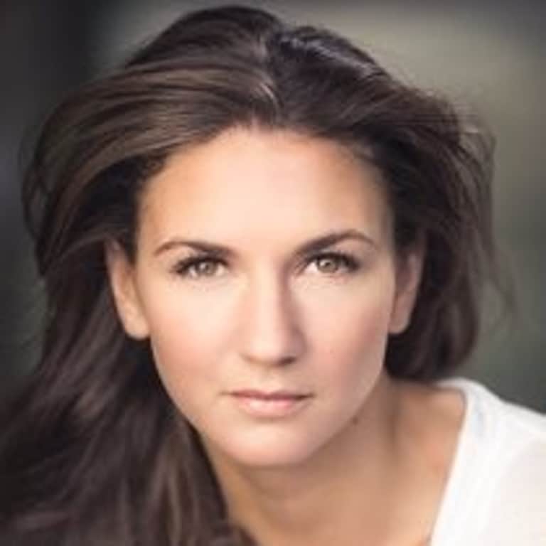 Summer Strallen