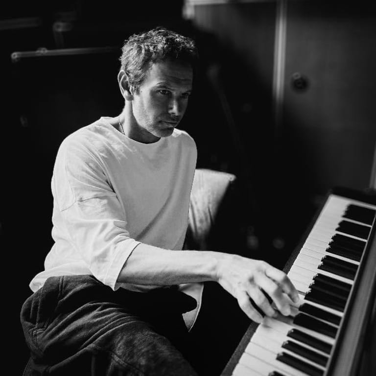 Святослав Вакарчук (Svyatoslav Vakarchuk)