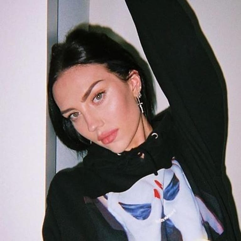 Sydney Carlson