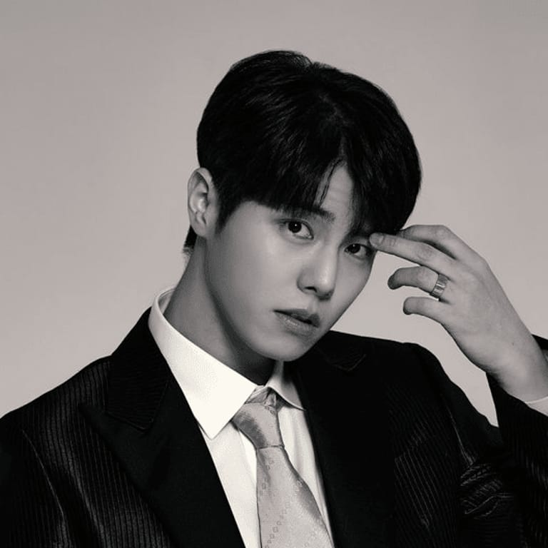 Taegyeom (The Rose)