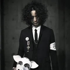 上田剛士 (TAKESHI UEDA)