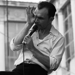 Theo Hutchcraft