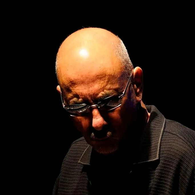 Tom Coster