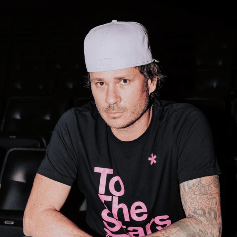 Tom DeLonge