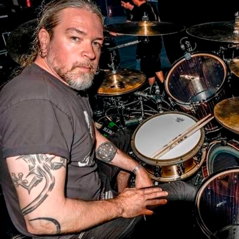 Tomas Haake