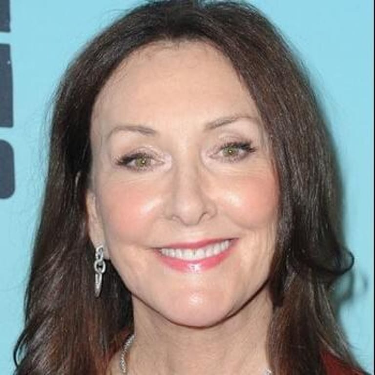 Tress MacNeille