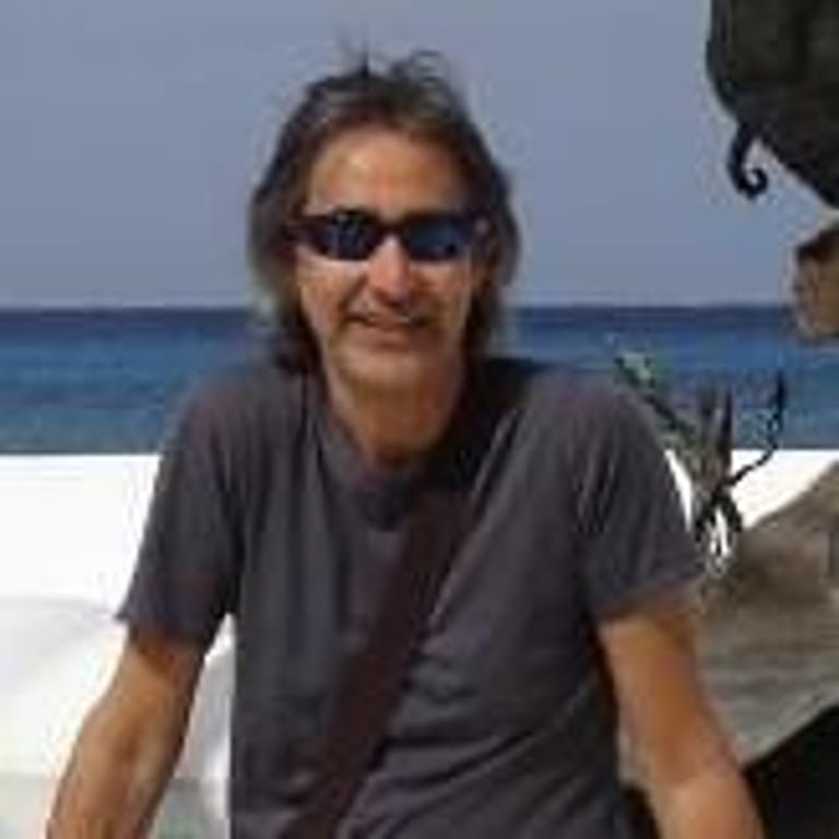 Winston Sela