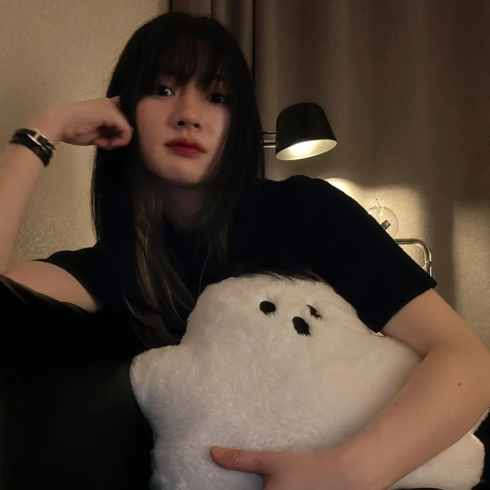 우민정 (Woo Min Jeong)