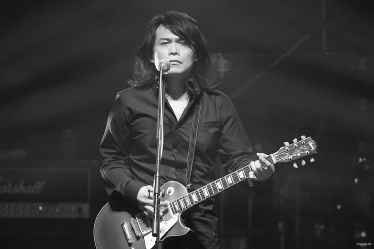 伍佰 (Wu Bai)