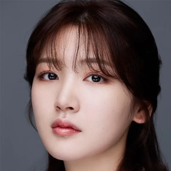 Yeoreum (HELLOVENUS)