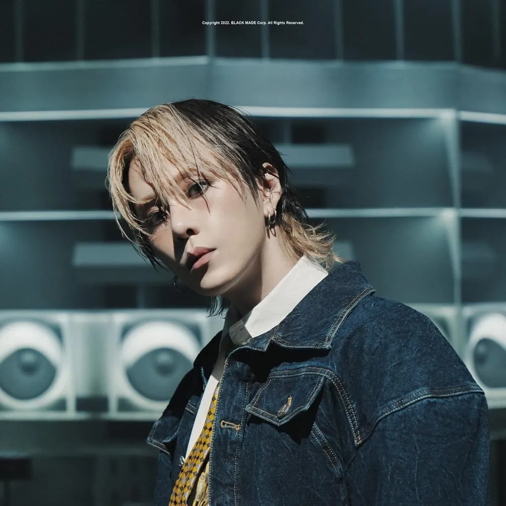 Yong Jun Hyung (용준형)