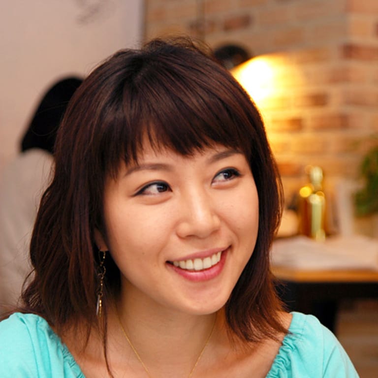 Yoon Sa Ra (윤사라)