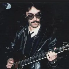 芳野藤丸 (Yoshino Fujimal)