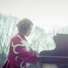 梶浦由記 (Yuki Kajiura)