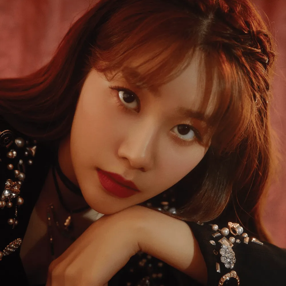 Yuna (유나) (KOR)