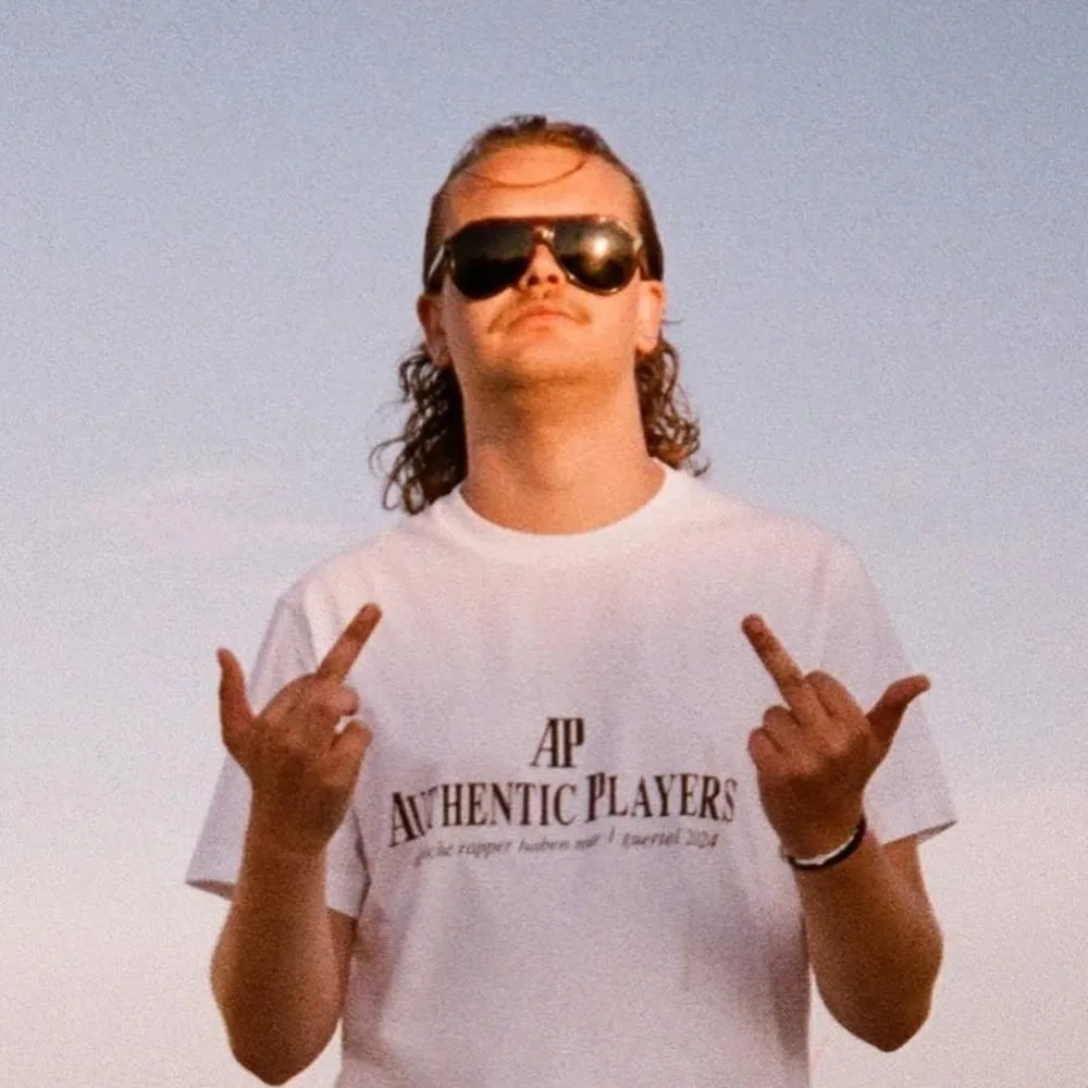 YUNG SAINT PAUL