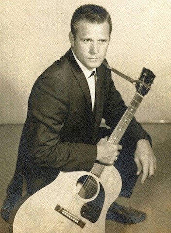 Alvis Wayne
