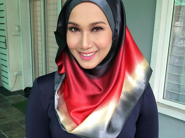 Amy Mastura