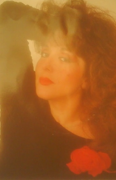 Ana (40)