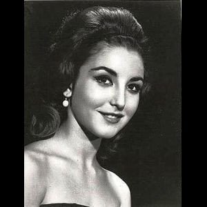 Angelica Maria