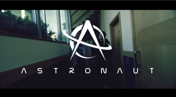 Astronaut (7)