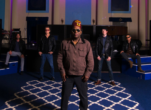 Barrence Whitfield And The Savages