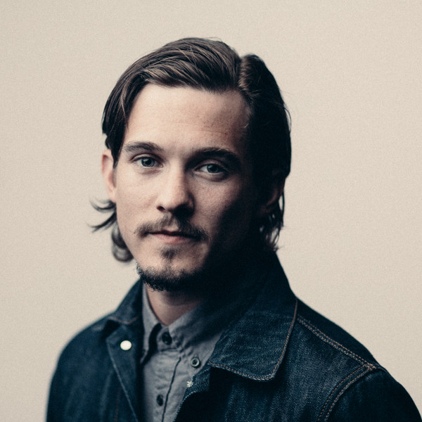 Chris Farren (2)