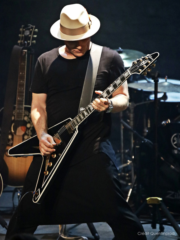 Chris Stills