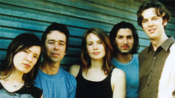 Clare Bowditch & The Feeding Set