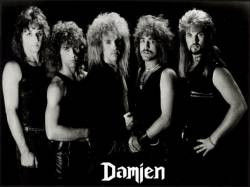 Damien (23)