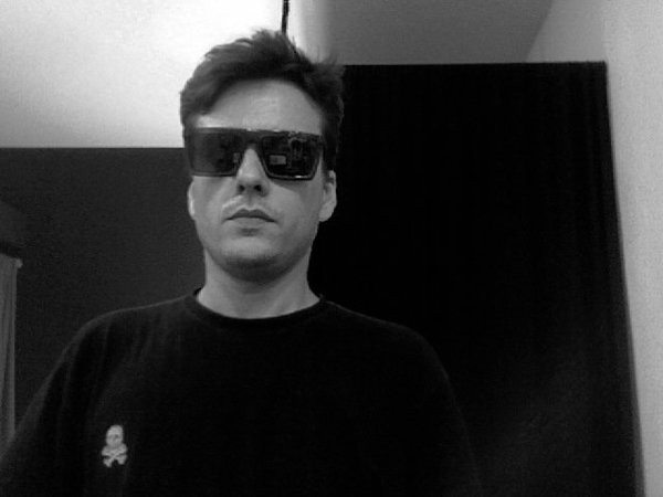 Dim DJ