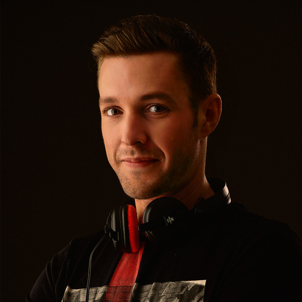 DJ Madwave