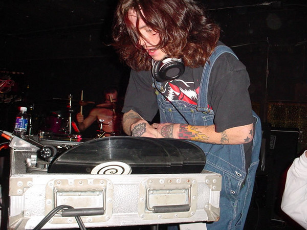 DJ Starscream (2)